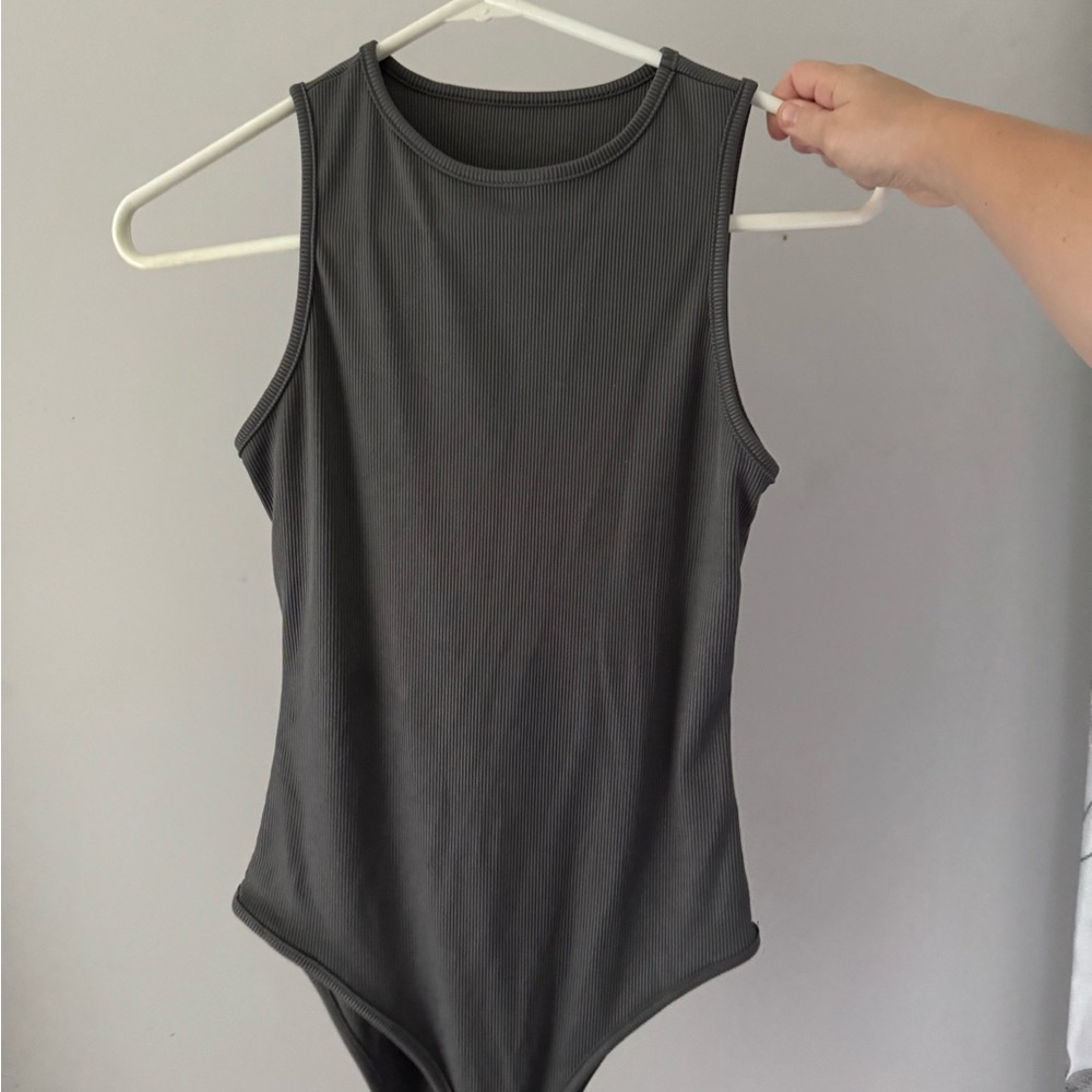SHEIN Gray Ribbed Bodysuit